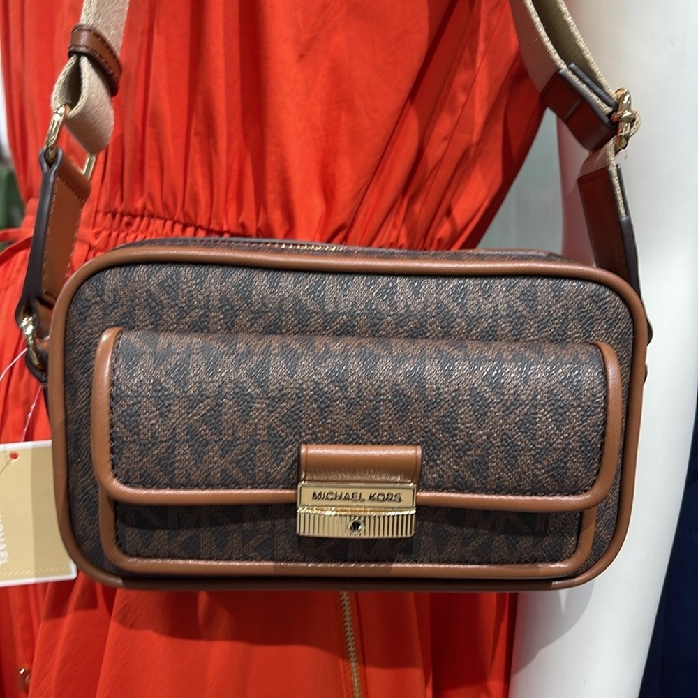 Michael Kors Bradshaw Extra-Small Metallic Signature Logo Camera Crossbody Bag - Picture 10 of 16